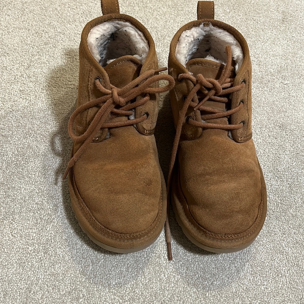 Women’s Ugg boots size 7